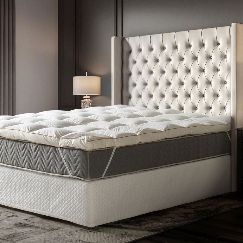 pillow_vies_dourado_6.jpg